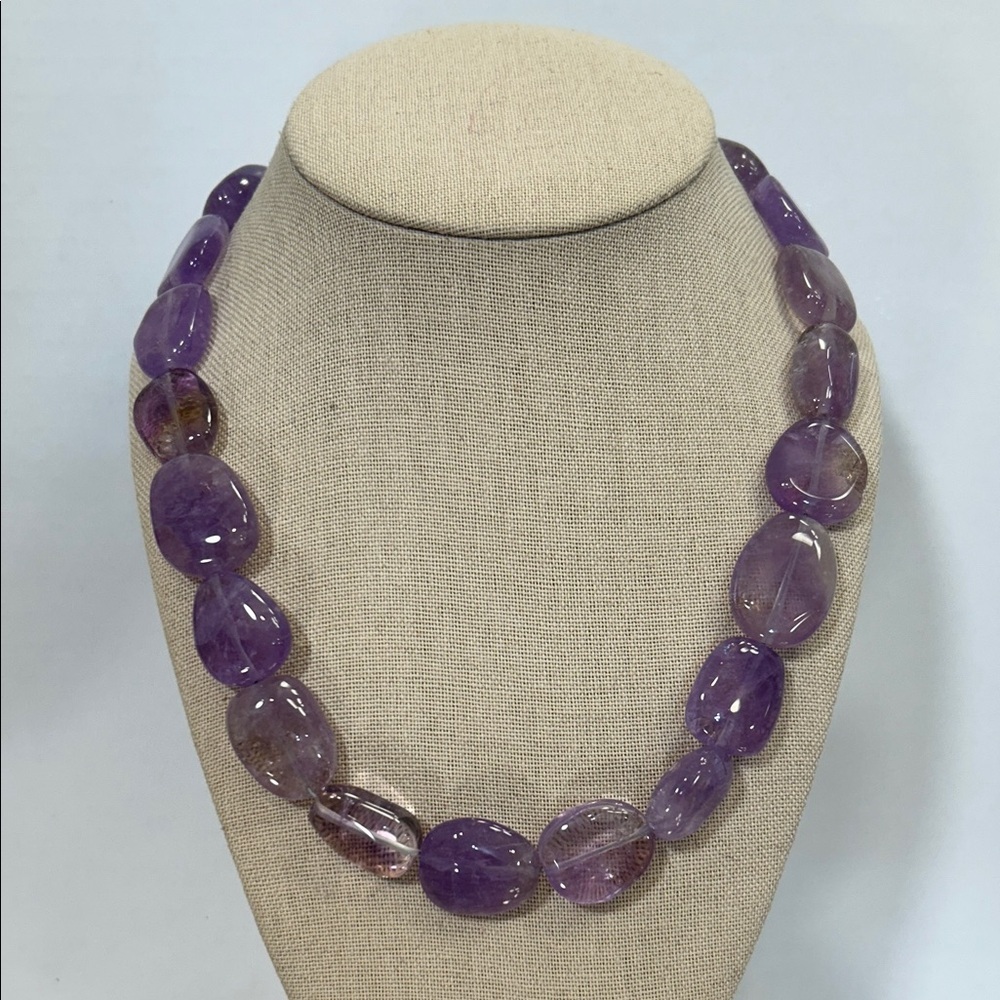 Amethyst necklace made with 925 sterling silver clasp